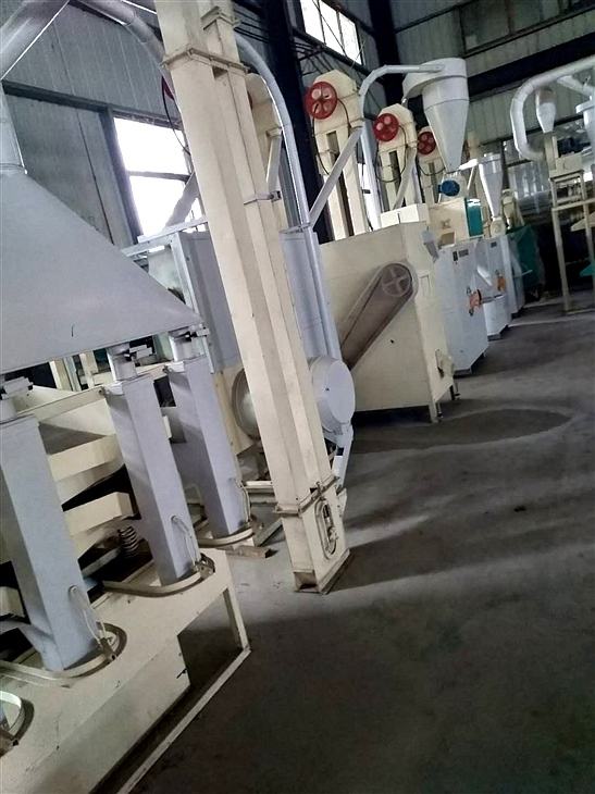 好色先生视频APP碴子機